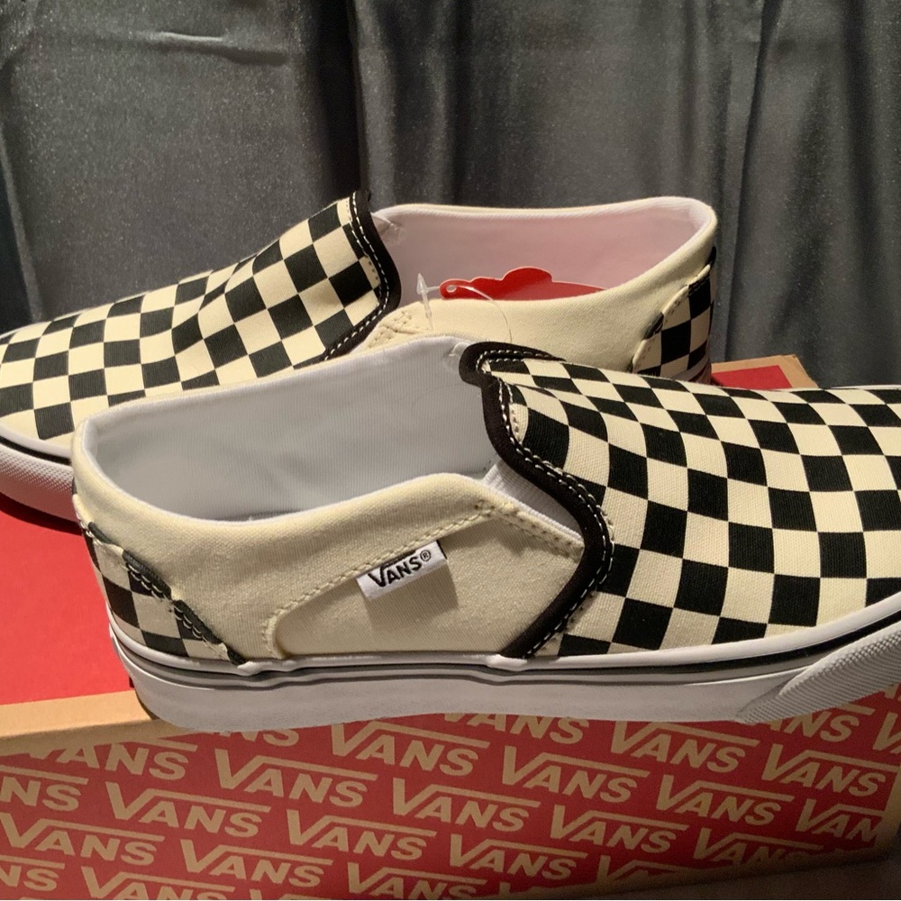 Vans CheckerBoard Black/White Loafers Women’s NEW Size 8.5